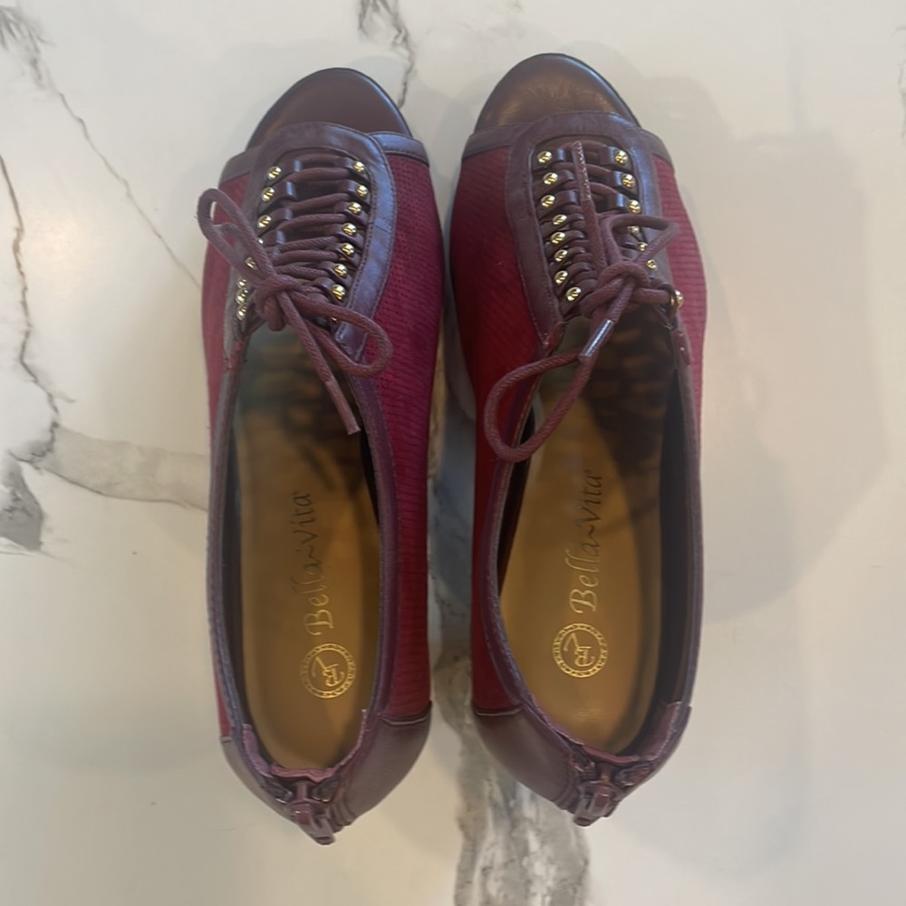 Bella Vita Burgundy Suede Peep toe,lace up,chunky heel,zipper closure,7 1/2, - Picture 8 of 16